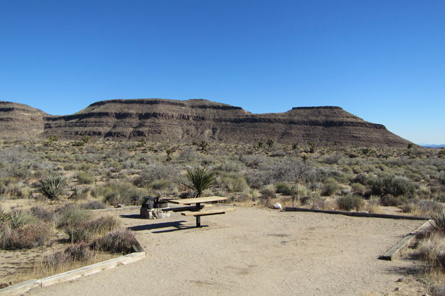 hole-in-the-wall-campground-mojave