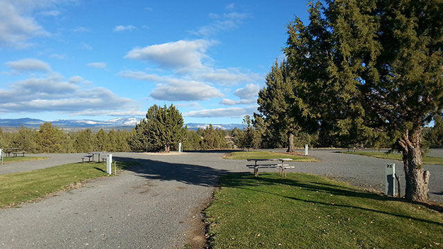 likely-place-golf-rv-resort