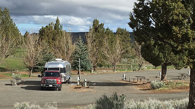 likely-place-golf-rv-resort