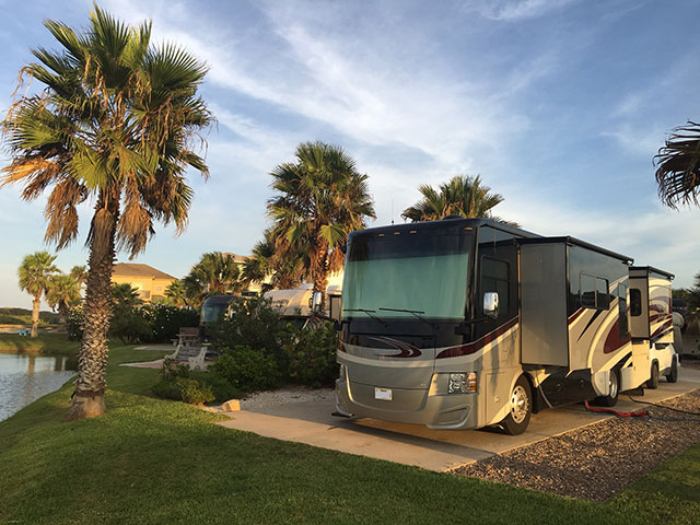 gulf-waters-rv-resort-texas