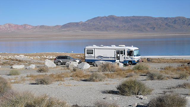 20-mile-beach-walker-lake