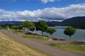 emigrant lake campground