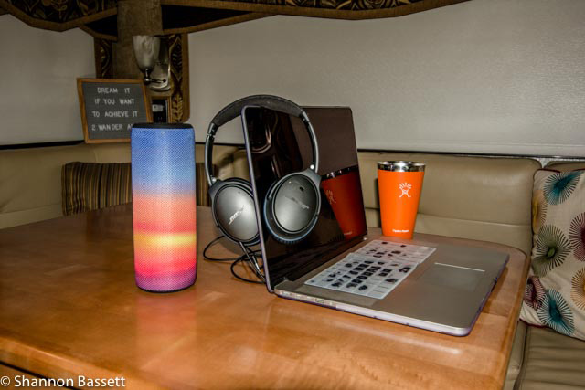 mega boom noise canceling headphones