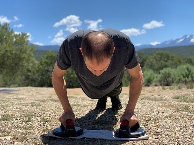 pushup equipment