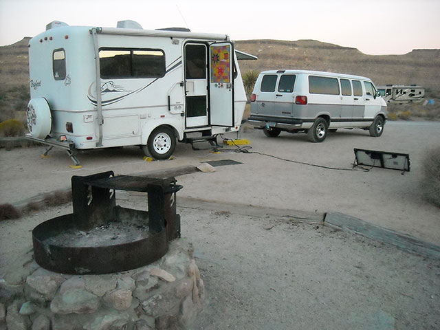 Hole in the Wall Campground