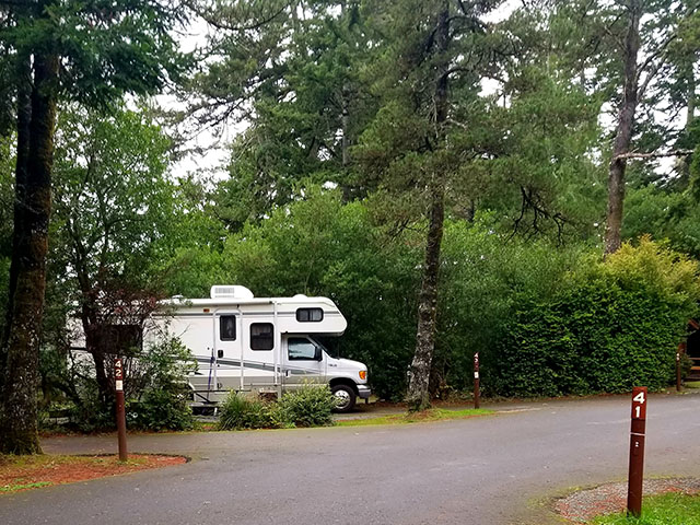 Umpqua Lighthouse State Park
