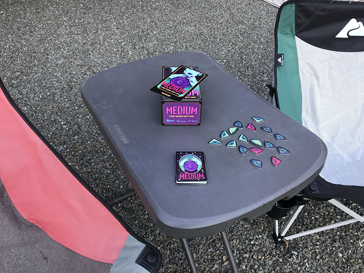 Medium Mind-Reading Party Game