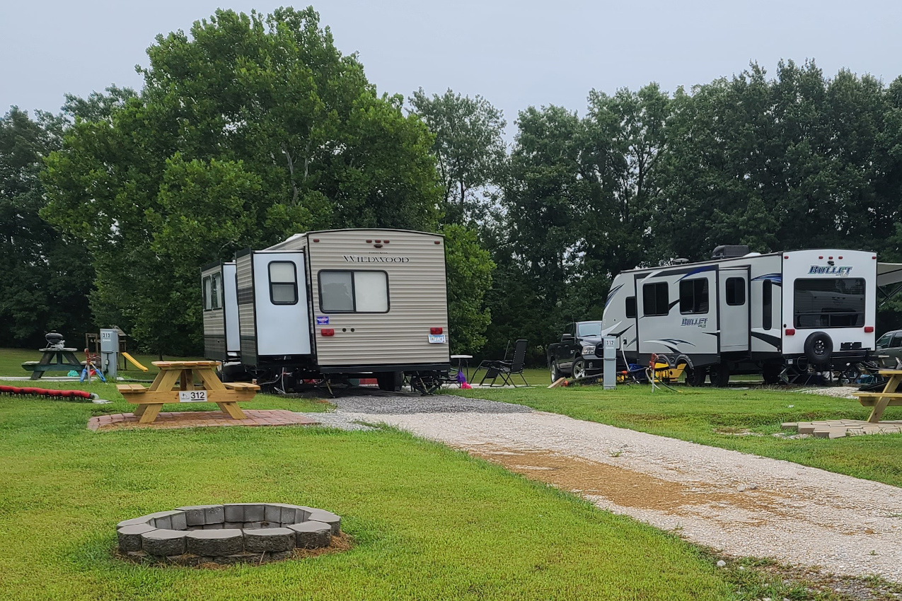 Cedar Creek Resort & RV Park