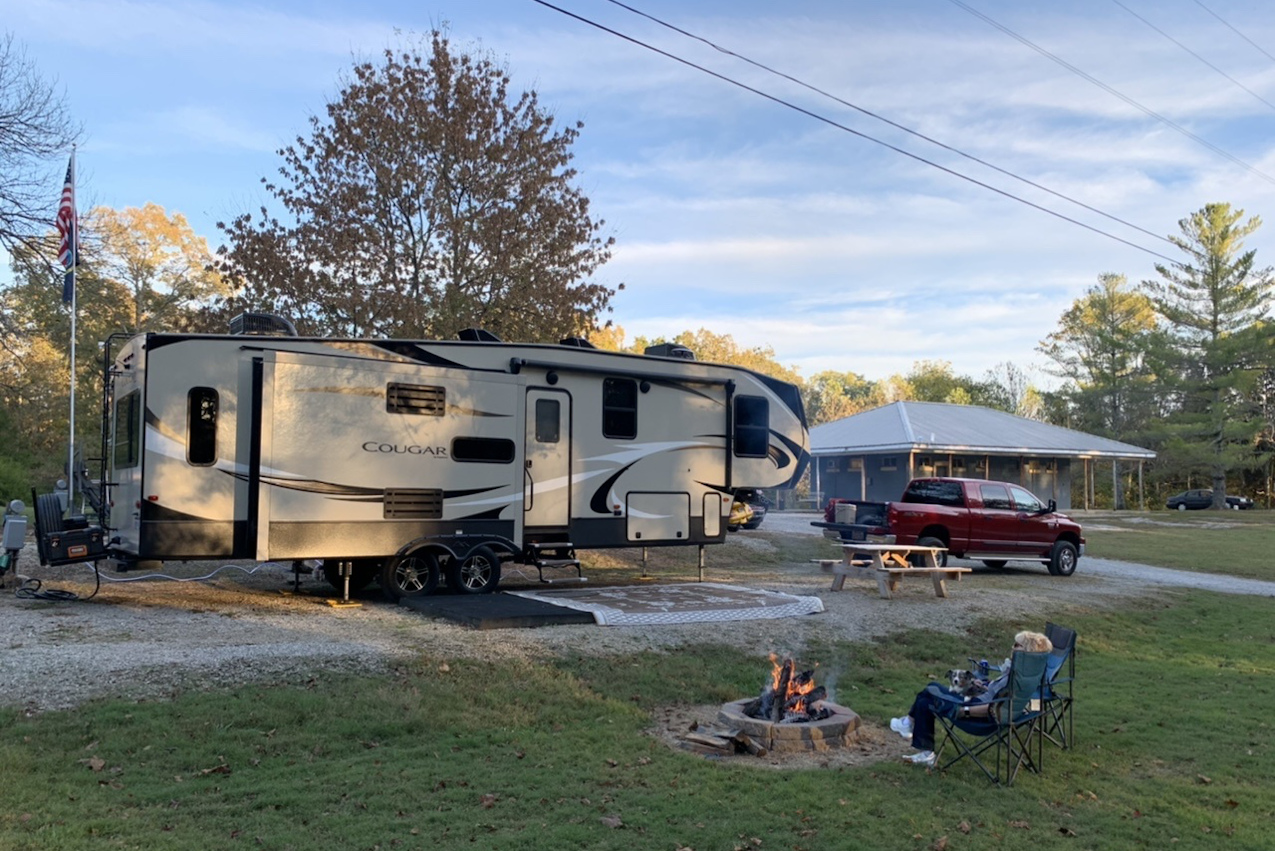 Diamond Caverns RV Resort Golf