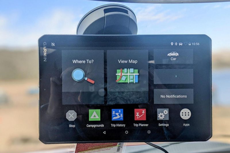 garmin gps in the window of a vehicle