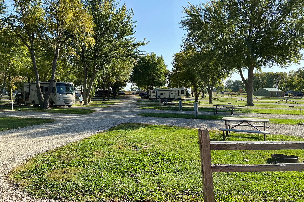 best camping in Illinois 2021